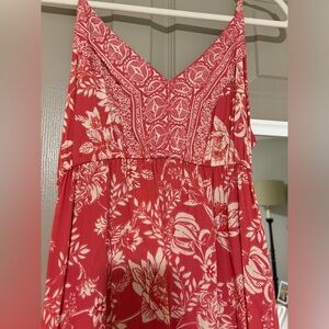 Angie high to low summer dress. New with tags!❤️